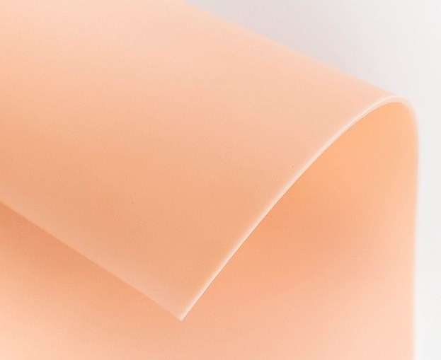 Кожа для практики розовая 20 х 30 см 4401